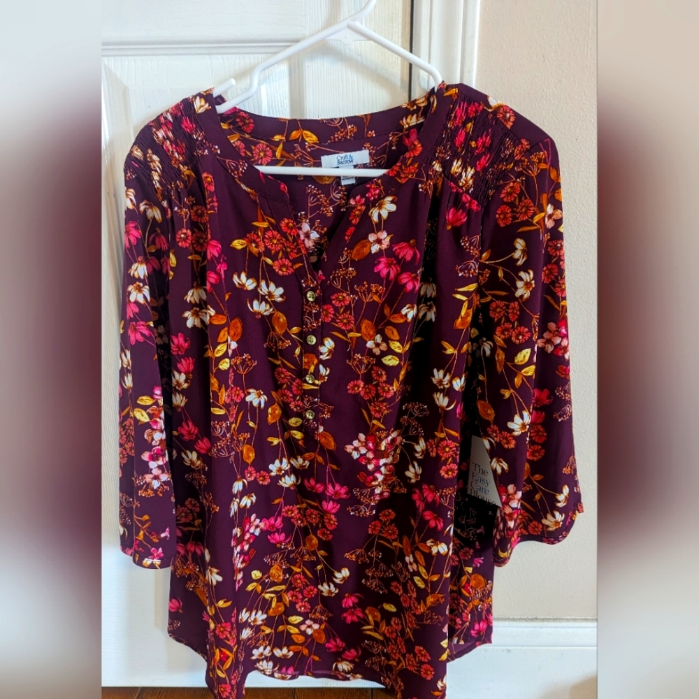 Women's blouse